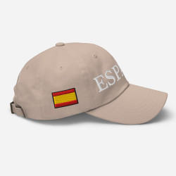 Gorra "España" color beige con letra blanca y con bandera bordada (estilo Dad hat)