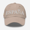 Gorra "España" color beige con letra blanca y con bandera bordada (estilo Dad hat)