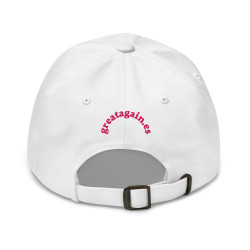 Gorra Ñ blanca con letra rosa (estilo Dad hat)