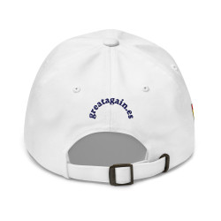 Gorra Ñ blanca con letra azul y bandera (estilo Dad hat)
