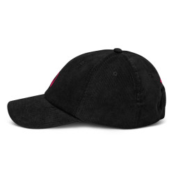 Gorra de pana fina negra con Ñ en rosa