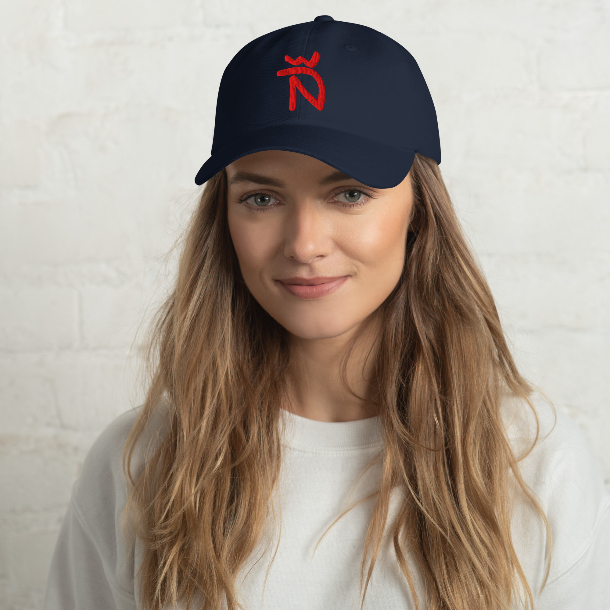 GORRA AZUL Ñ